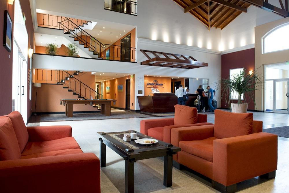 Howard Johnson Pilar Resort Spa&Convention Center Zewnętrze zdjęcie