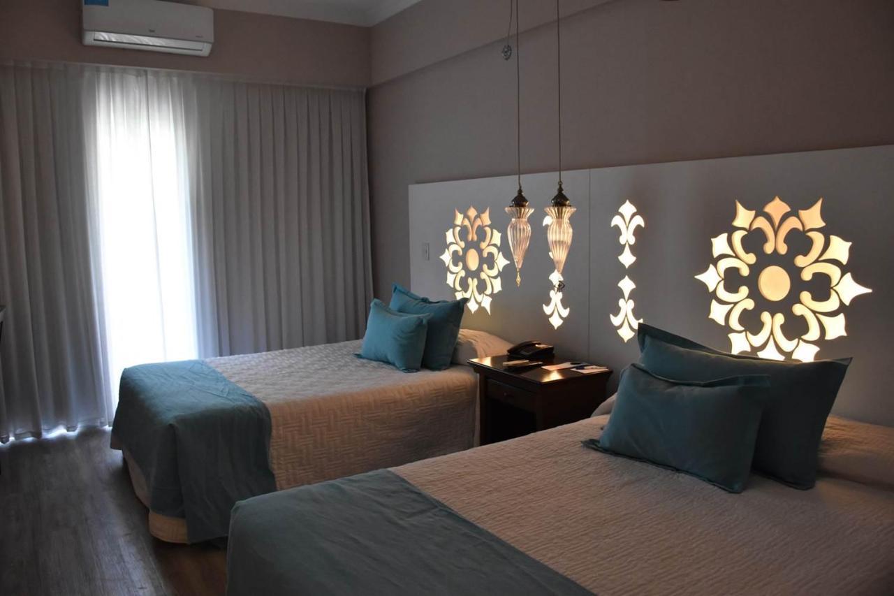 Howard Johnson Pilar Resort Spa&Convention Center Zewnętrze zdjęcie