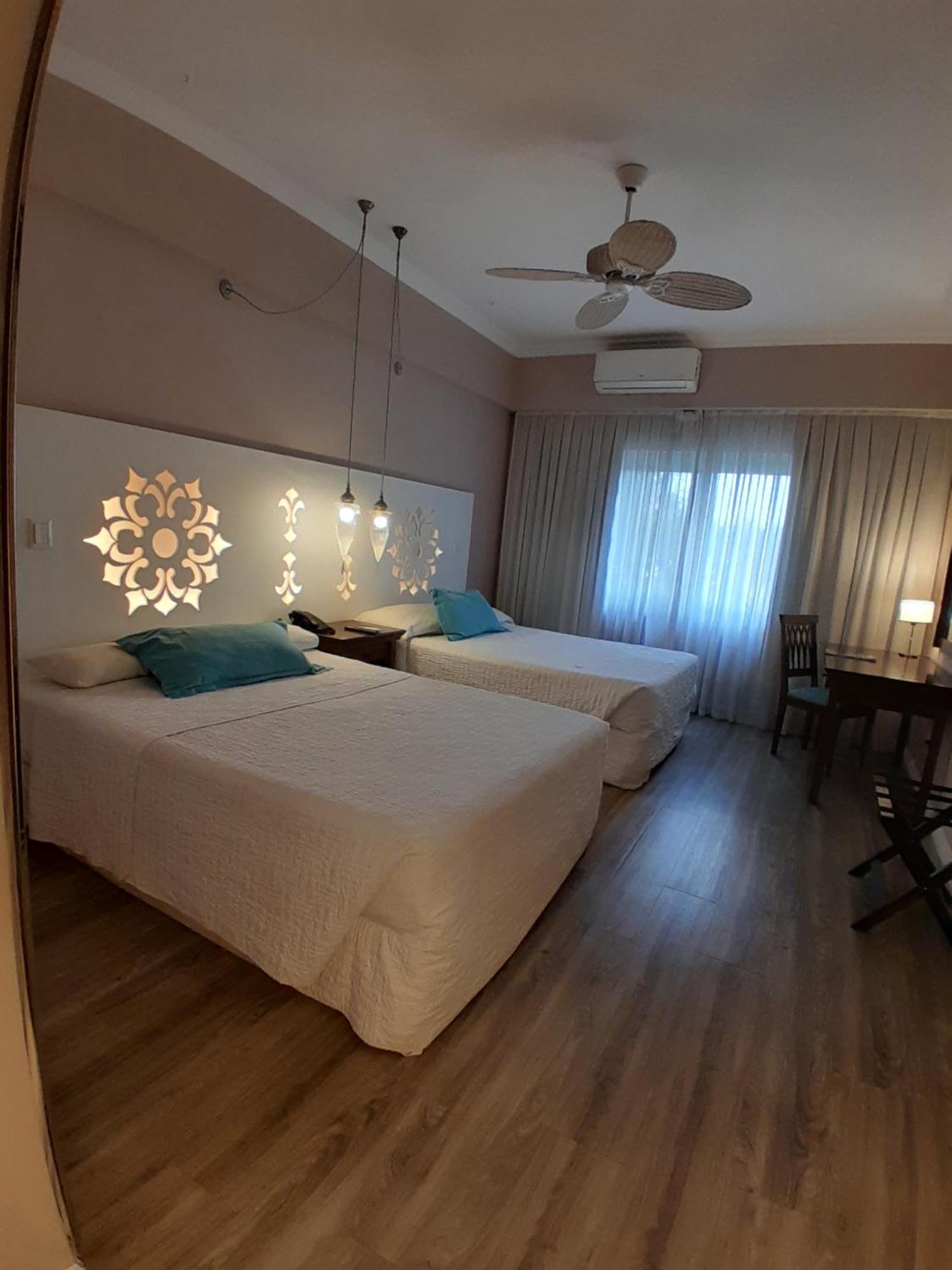 Howard Johnson Pilar Resort Spa&Convention Center Zewnętrze zdjęcie
