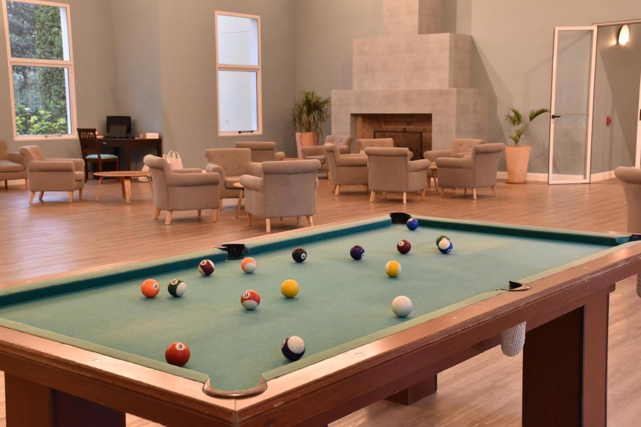Howard Johnson Pilar Resort Spa&Convention Center Zewnętrze zdjęcie